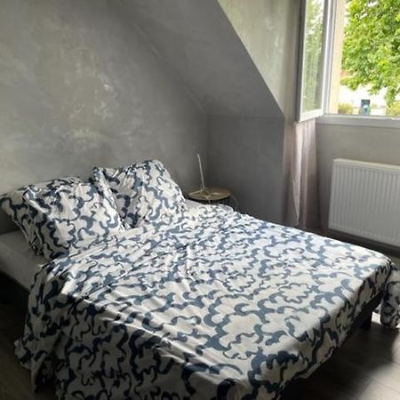 Chambre Privee - Proche Disney - Sans Repas Bussy-Saint-Georges Exterior foto